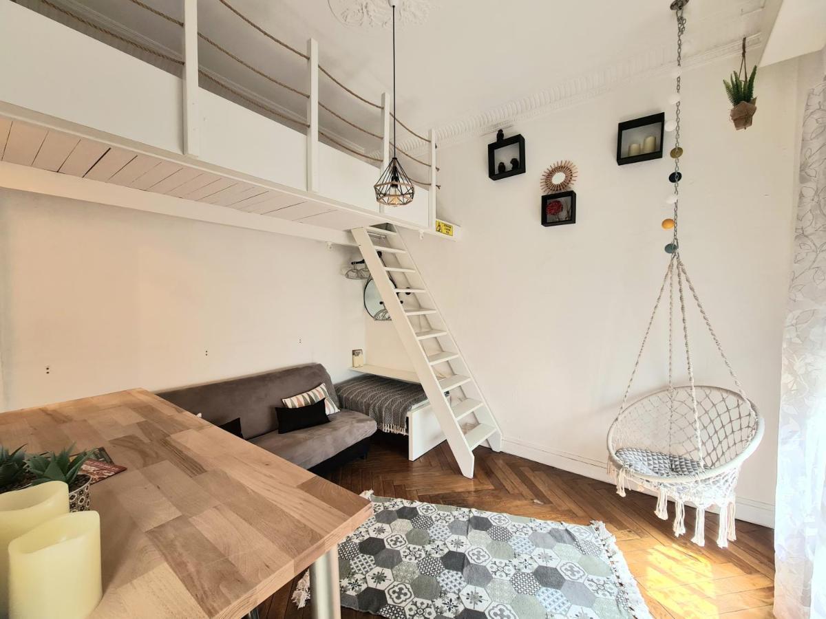 F1 Mezzanine Centre Nice, 1 à 4 Personnes, Quartier Libération * Nizza